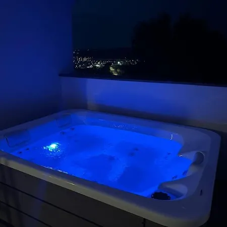 Panorama Penthouse Apartment *