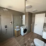 アパート Panorama Penthouse プナト