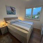 Panorama Penthouse アパート