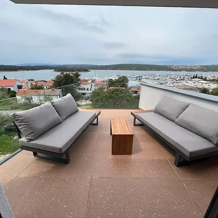 Panorama Penthouse * Punat