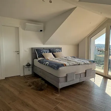 Panorama Penthouse * Punat